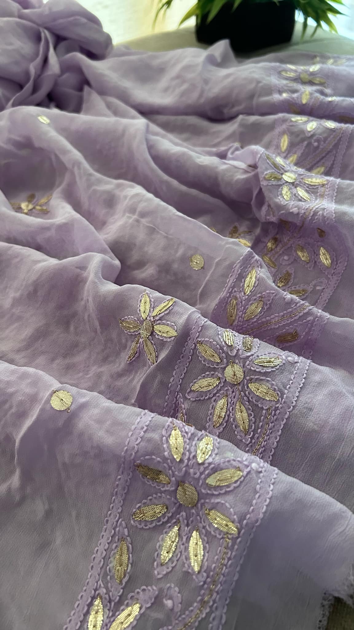 Lavender Mirror & Gota Patti Chikankari Suit (Kurta & Dupatta)