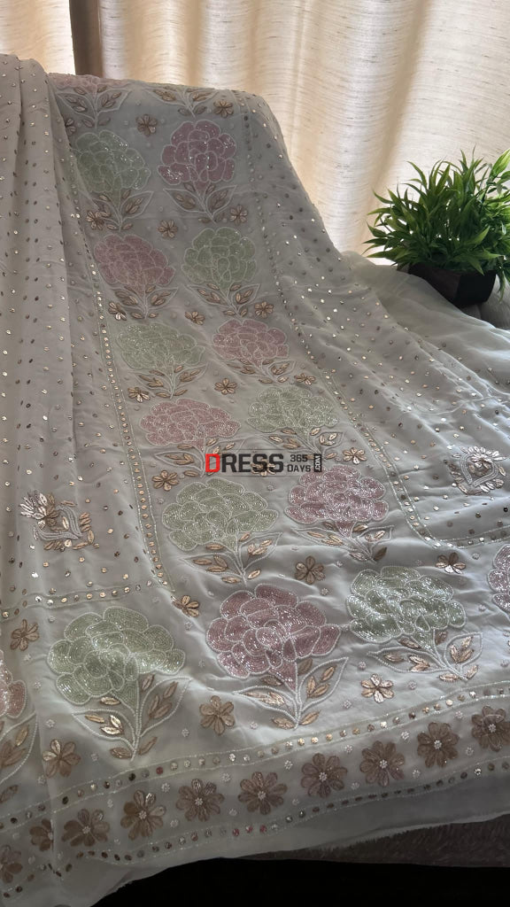 Cut Dana Pearl Gota Patti Kurta Dupatta Set (Viscose Georgette) Chikankari Suits