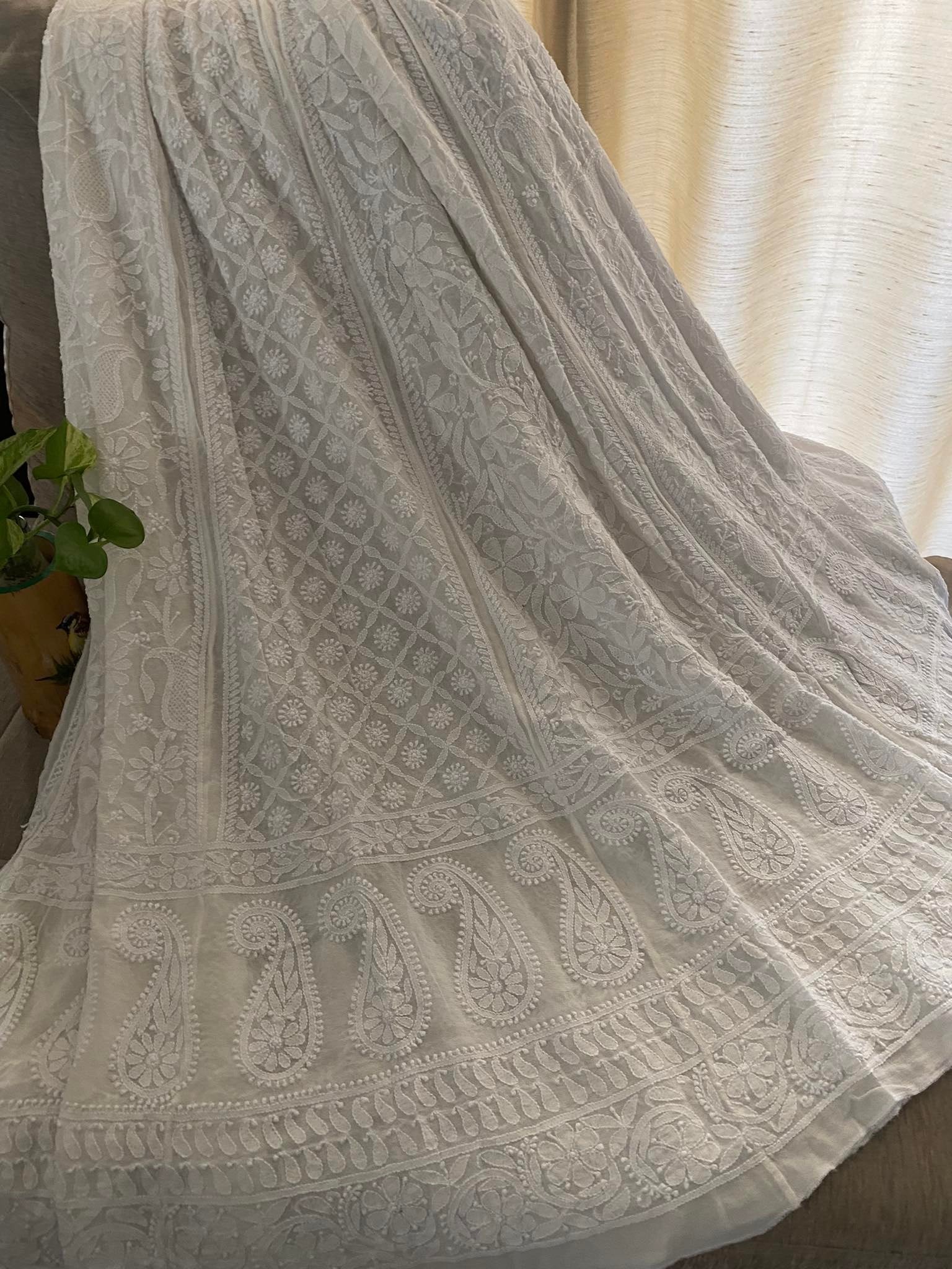 Ivory White Hand Jaali Chikankari Lehenga Set – Dress365days