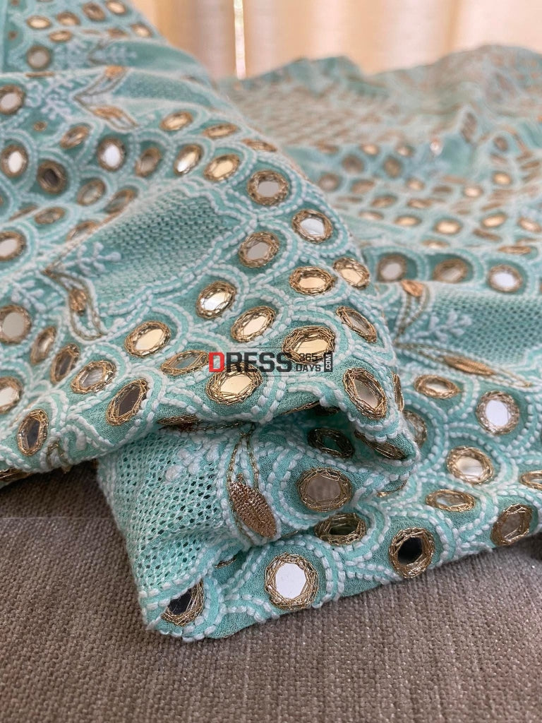 Hand Jaali Mirror & Gota Patti Chikankari Dupatta